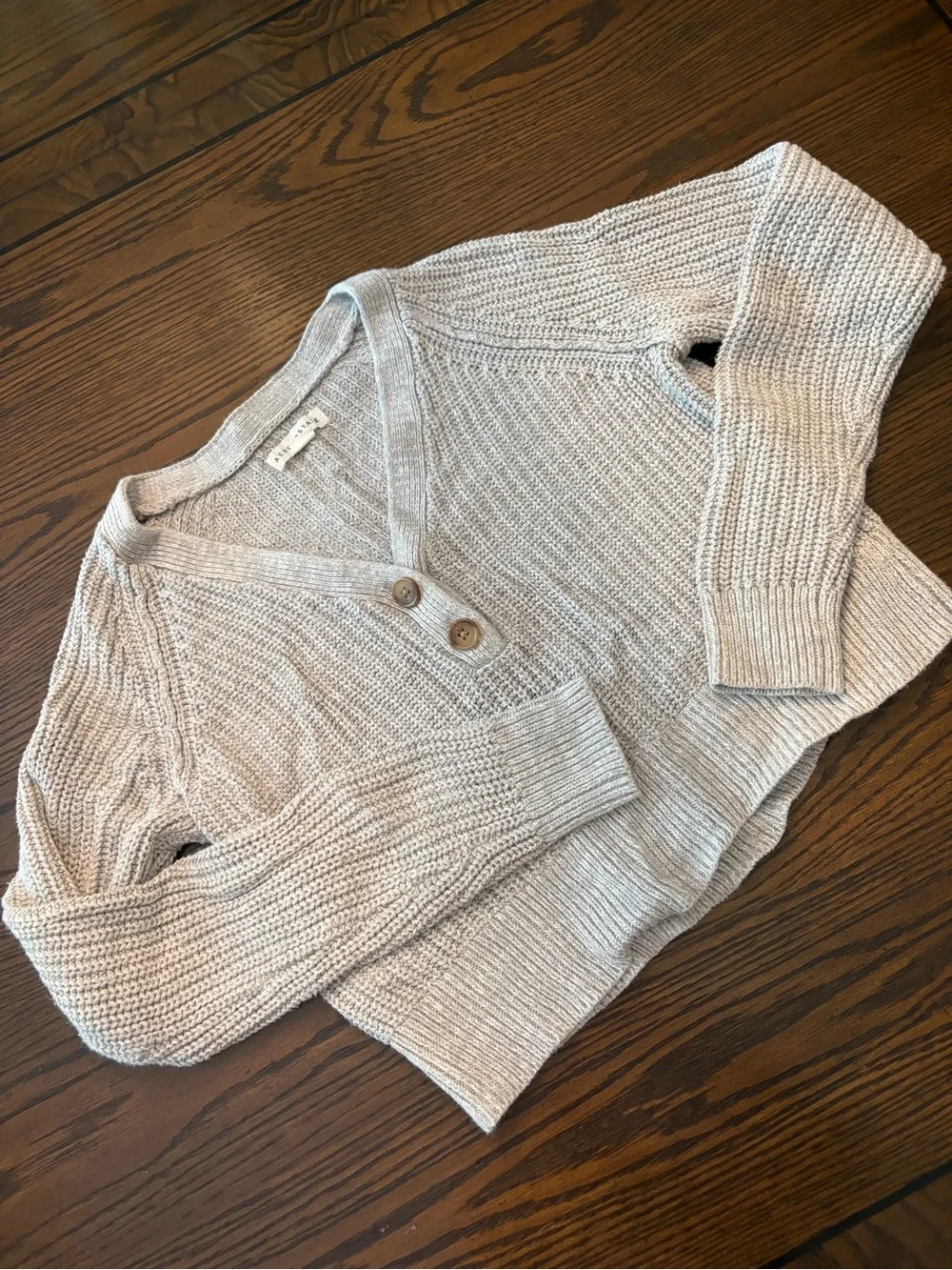 Aeropostale Light Gray V-Neck Cropped Sweater with Button Placket